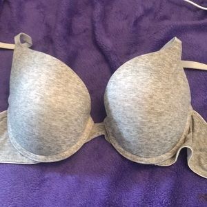 Victoria’s Secret Bra 34B